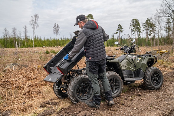 Polaris Sportsman 570 6x6 EPS 14 of 26