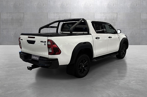 Toyota HiLux 5 of 27