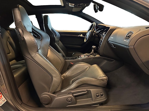 Audi RS5 30 of 30