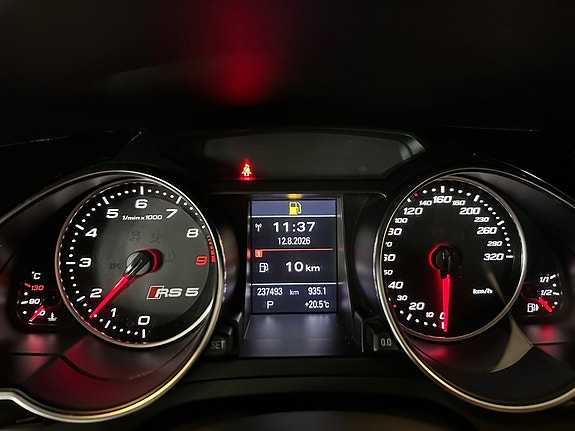 Audi RS5 16 of 30