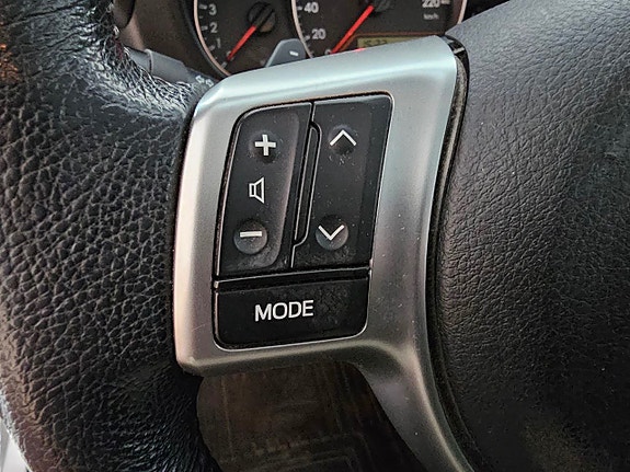 Toyota Verso-S 20 of 30