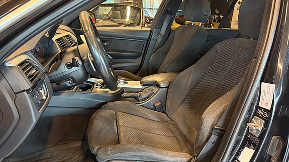 BMW 320d 10 of 30
