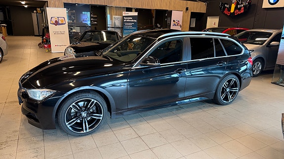 BMW 320d 3 of 30