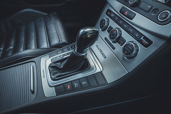 Volkswagen Passat Alltrack 27 of 30