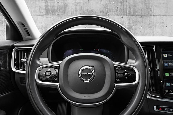 Volvo V90 22 of 29