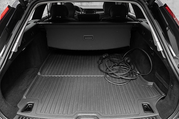 Volvo V90 26 of 29