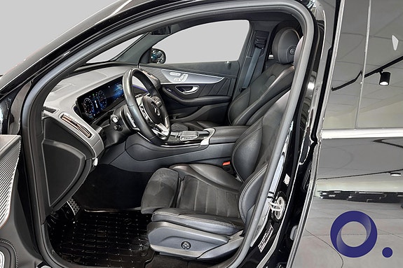 Mercedes-Benz EQC400 12 of 20
