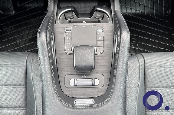 Mercedes-Benz GLS400 d 16 of 24