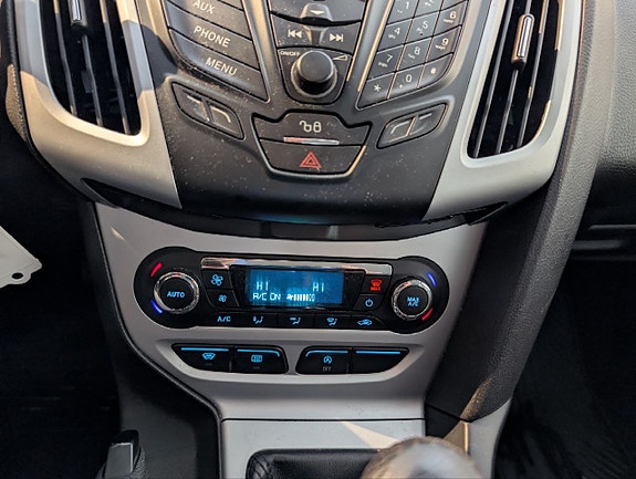 Ford Focus 14 of 28