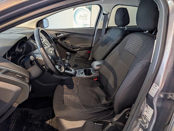 Ford Focus 12 of 28