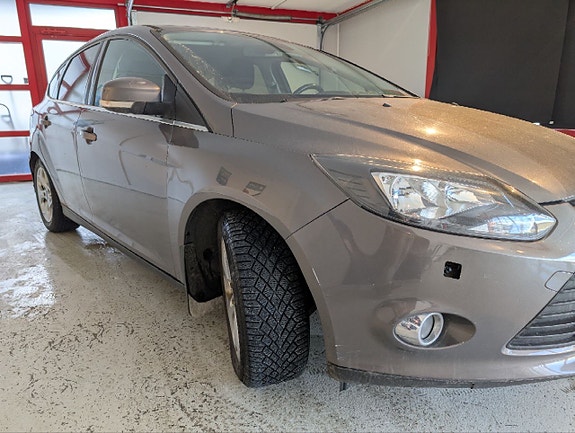 Ford Focus 6 of 28