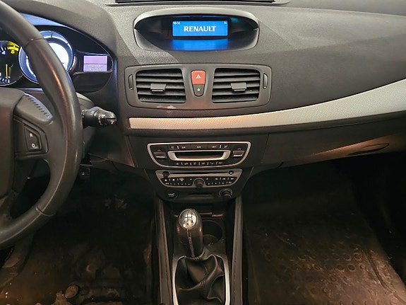 Renault Megane 15 of 30