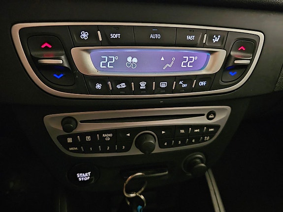 Renault Megane 18 of 30