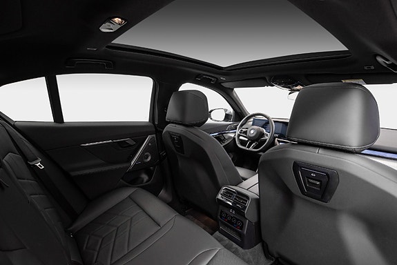 BMW i5 20 of 30