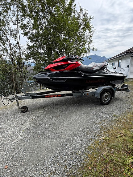 SeaDoo RXT-X - 260hk -170timer - Respo henger 4 of 8