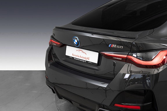 BMW i4 14 of 30