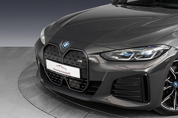 BMW i4 2 of 30