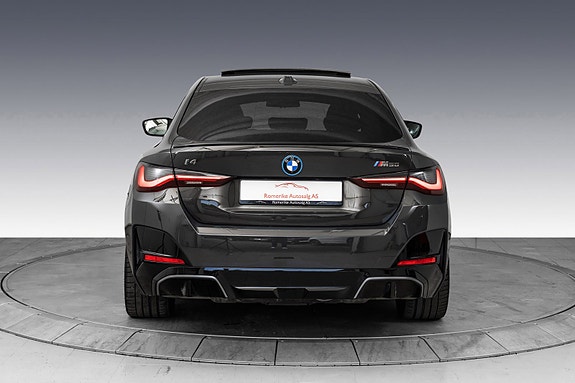 BMW i4 6 of 30