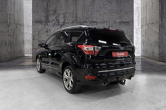 Ford Kuga 5 of 16