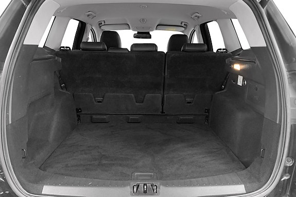 Ford Kuga 14 of 16