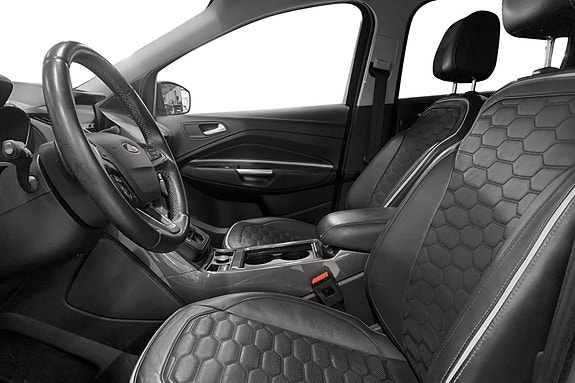 Ford Kuga 6 of 16