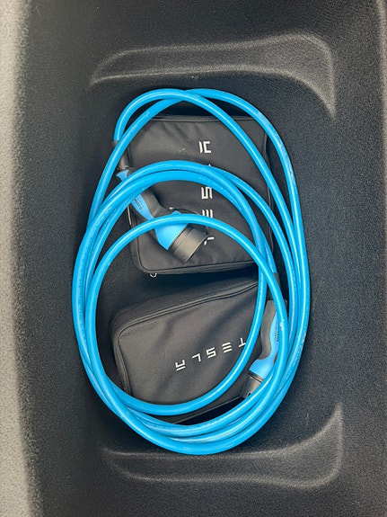 Tesla Model Y 5 of 18