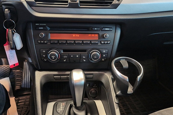 BMW X1 12 of 18