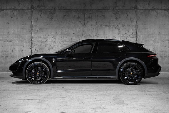 Porsche Taycan 4 11 of 30