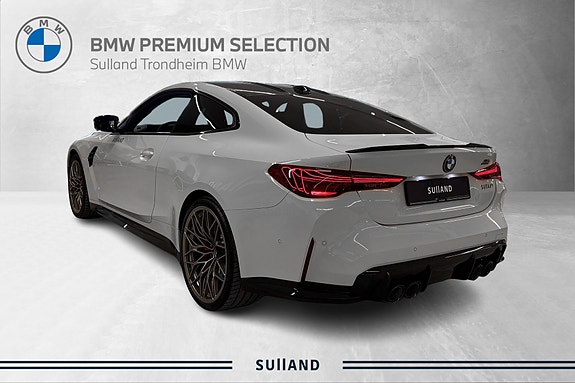 BMW M4 3 of 24