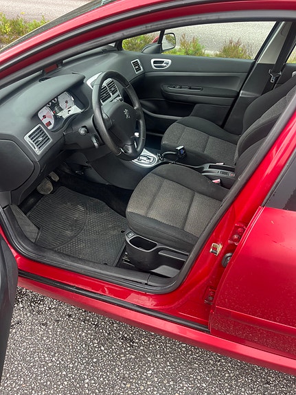 Peugeot 307 7 of 11