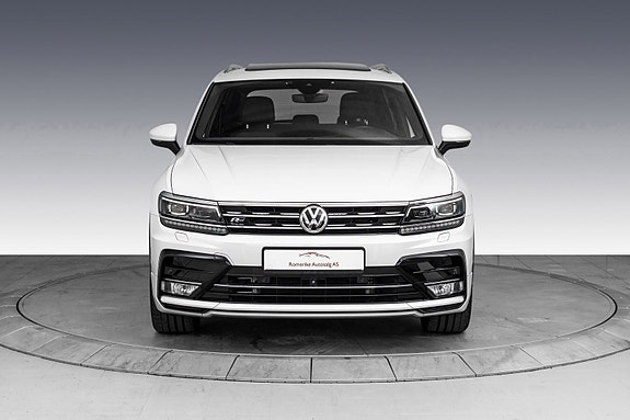 Volkswagen Tiguan 14 of 30