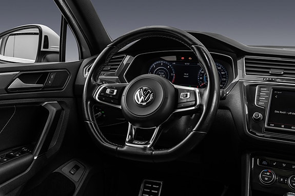 Volkswagen Tiguan 25 of 30