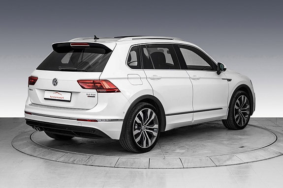 Volkswagen Tiguan 9 of 30