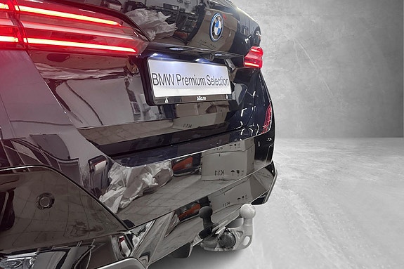BMW i5 21 of 21