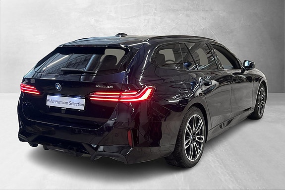 BMW i5 3 of 21