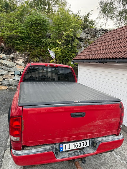Dodge RAM 3500 7 of 15