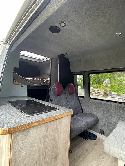 Mercedes-Benz Sprinter 413 28 of 30