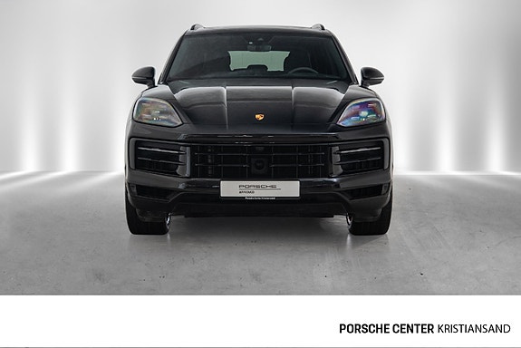 Porsche Cayenne 4 of 30