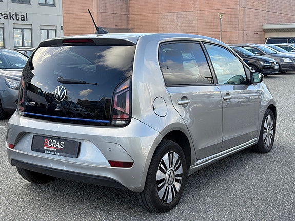 Volkswagen UP! 5 of 22