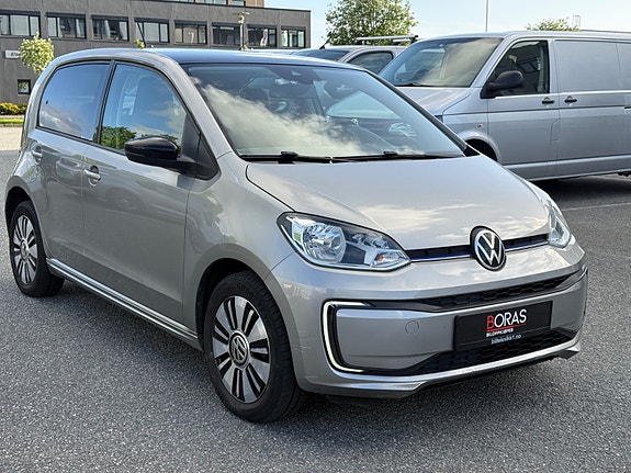 Volkswagen UP! 3 of 22