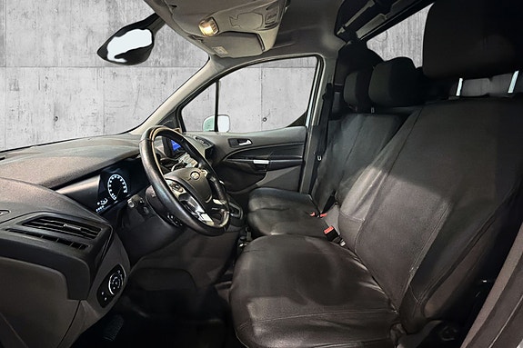 Ford Transit Connect 13 of 25