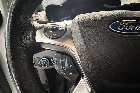 Ford Transit Connect 19 of 25