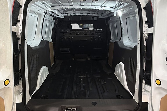 Ford Transit Connect 12 of 25