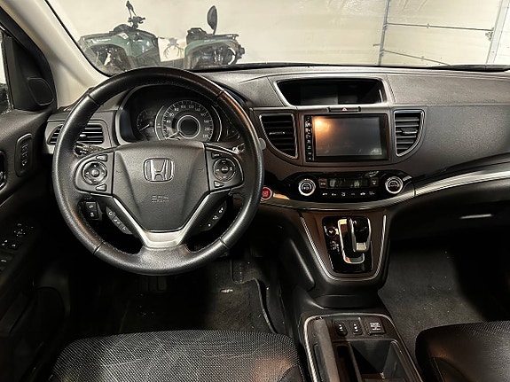 Honda CR-V 15 of 30