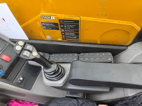 JCB 542-70 IndustriPlus Steg5 18 of 23