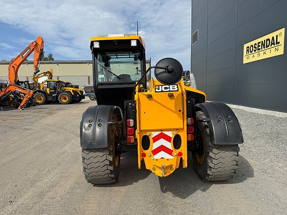JCB 542-70 IndustriPlus Steg5 3 of 23