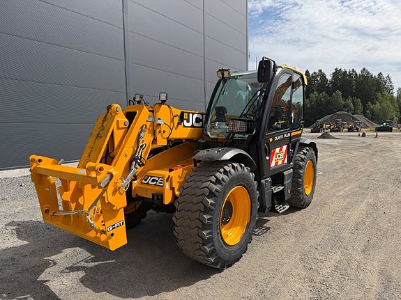 JCB 542-70 IndustriPlus Steg5 8 of 23