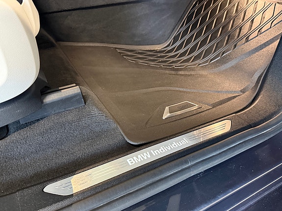 BMW X7 7 of 30