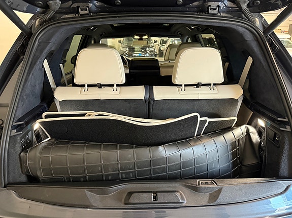 BMW X7 15 of 30
