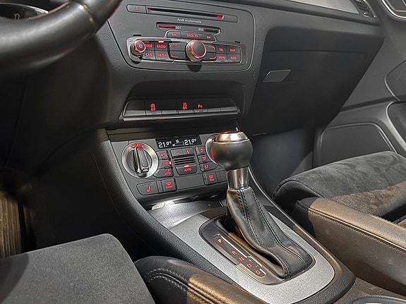Audi Q3 15 of 26